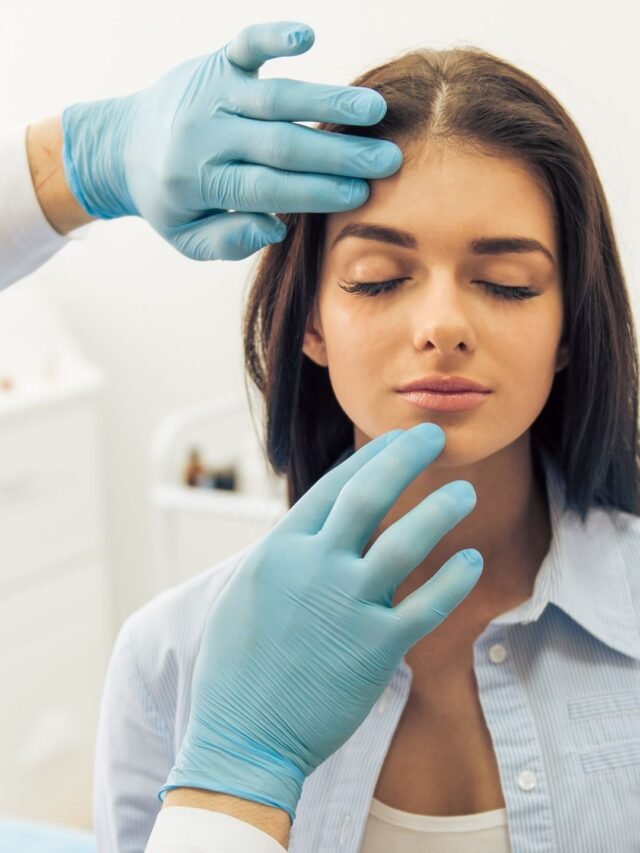 mulher-fazendo-plástica-pois-os-padrões-estéticos-afetaram-a-sua-saúde-mental