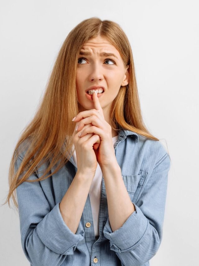 mulher-pensando-em-como-ser-mais-valorizada