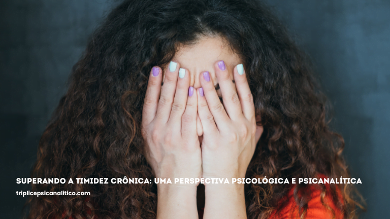 mulher-que-sofre-com-timidez-crônica